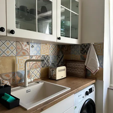 Apartment Stilvolle, Ruhige Und Zentrale In Ehrenfeld Cologne