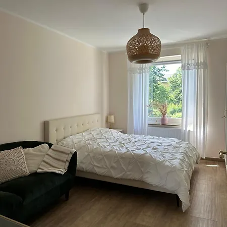 Stilvolle, Ruhige Und Zentrale In Ehrenfeld