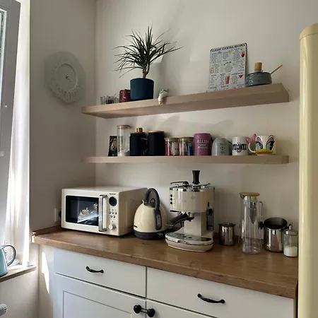 Stilvolle, Ruhige Und Zentrale In Ehrenfeld Cologne