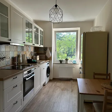 Appartement Stilvolle, Ruhige Und Zentrale In Ehrenfeld